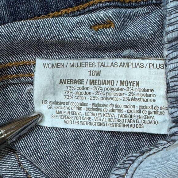 Gloria Vanderbilt Womens Size 18W Blue Denim Amanda Jeans Straight Leg 5 Pockets - Picture 8 of 14